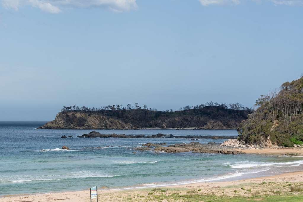 Abode Malua Bay Hotel Exterior photo